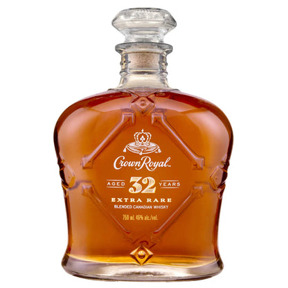 CROWN ROYAL 32 YEAR OLD EXTRA RARE WHISKY 750 ML