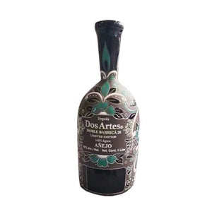 DOS ARTES CALAVERA DOBLE BARRICA TEQUILA AÑEJO 2025 EDITION 1L SKULL